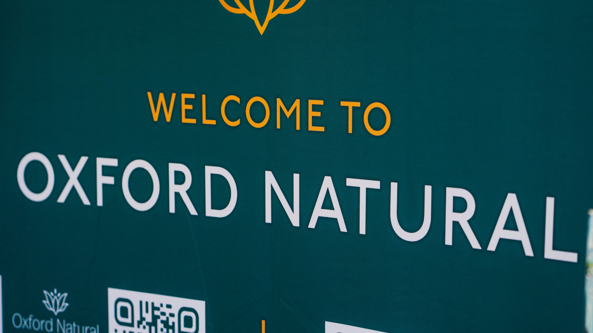 https://crc-api.netfuel.co.uk/oxford-natural-helps-racegoers-get-race-day-ready-for-the-2025-boodles-may-festival/ thumbnail image